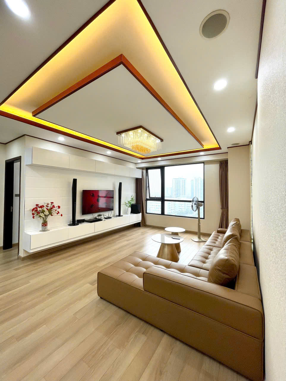 Cho thuê Homestay 4 Phòng Ngủ tại Times City